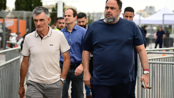 Χαμός με Μαρινάκη και στην Αγγλία - Η αναφορά της Sun: «To σκισμένο πουκάμισο και μώλωπας κάτω από το μάτι» (video)