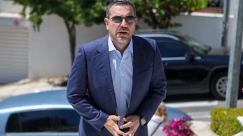 Απίστευτος Σαουλίδης: Θεσμικό ο Τσίπρας να διαβάζει υποκλοπές της ΕΥΠ ως πρωθυπουργός (video)