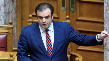 Κυριάκος Πιερρακάκης: Aύξηση του ακατάσχετου λογαριασμού στα 1.600 ευρώ από τα 1.250 (video)
