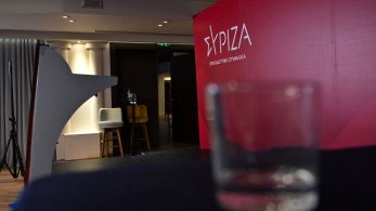 Ταπεινωτική παράδοση στον Τσίπρα: η Βάρκιζα του ΣΥΡΙΖΑ