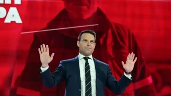 Κασσελάκης προς Πολάκη-Παππά-Δούρου: Αποδέχεστε τον ΣΥΡΙΖΑ ως χρήσιμο ηλίθιο;