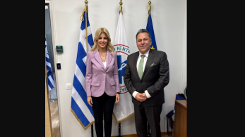Έλενα Ράπτη: υπογραφή Μνημονίου Συνεργασίας με το ΕΚΑΒ για το πρόγραμμα «Νταντάδες της Γειτονιάς»