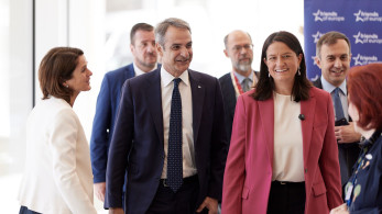 Κάν’ το όπως η Ελλάδα και στις συλλογικές διαπραγματεύσεις