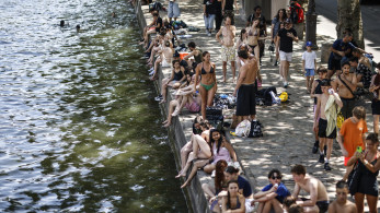 Γαλλία: το Παρίσι απαγορεύει το αλκοόλ λόγω καύσωνα