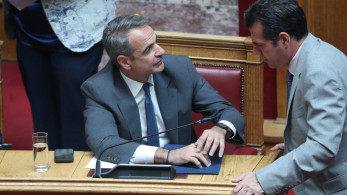 Μητσοτάκης και Πλεύρης απέναντι σε όλους για το μεταναστευτικό