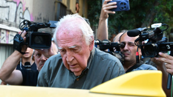 Με ταξί και συνοδεία περιπολικών επέστρεψε στον Κορυδαλλό ο Αλέξανδρος Γιωτόπουλος (photos)