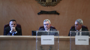 Νίκος Αβραμίδης για το δάνειο του Δήμου Αθηναίων: Πρόφαση τα σχολεία, εκτεθειμένος ο Χάρης Δούκας (video)