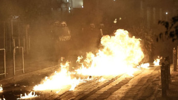 Εξάρχεια: επίθεση με βόμβες μολότοφ στην ομάδα ΔΡΑΣΗ - Προσαγωγές μετά το κυνηγητό (video)