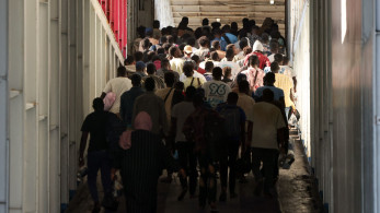 Τέλος οι ΜΚΟ, δικηγόροι με μπόνους 250€ για επιστροφές μεταναστών