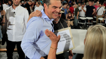 Άναψαν πάλι την… πυρά οι «ιεροεξεταστές» του άχαστου μεσσία