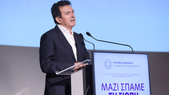 Μιχάλης Χρυσοχοΐδης: «Σπάμε τη σιωπή» για την ενδοοικογενειακή βία