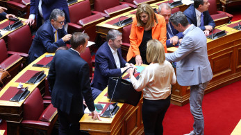 Η αναθεώρηση, το ΠΑΣΟΚ και ο συνταγματικός λαϊκισμός της αντιπολίτευσης