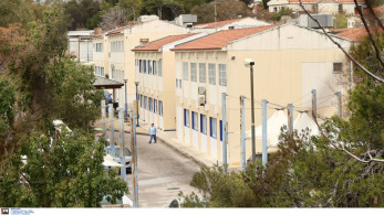 Φωτιά στο Χαϊδάρι: απομακρύνονται από το «Δαφνί» 7 ασθενείς με αναπνευστικά