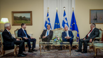 Παρασκήνια στο Προεδρικό: Εκλογές, Γλυπτά και... αθλητικά στα πηγαδάκια