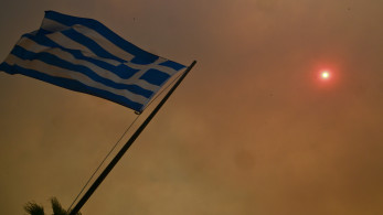 Ενισχύθηκαν οι πυροσβεστικές δυνάμεις στα πύρινα μέτωπα σε Βοιωτία και Αττική