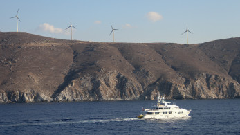Νέο Χωροταξικό για ΑΠΕ: «Κόφτης» στα αιολικά με 1.200 μέτρα, τι αλλάζει και τι μένει εκτός