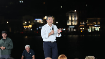 Τσίπρας με τσιτάτα, μπούρδες και μπόλικα κλισέ