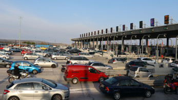 Δεκαπενταύγουστος: φεύγουν και οι τελευταίοι αδειούχοι - Κίνηση στα διόδια, πληρότητα 100% στα ΚΤΕΛ