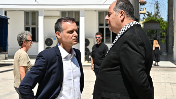 Η Αθήνα απέναντι στον αντισημιτισμό και η εκκωφαντική σιωπή του Χάρη Δούκα
