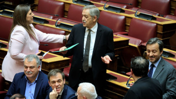 Στα μαχαίρια το ΠΑΣΟΚ του Ανδρουλάκη με την Πλεύση της Ζωής: οι παλιοί φίλοι έγιναν εχθροί