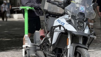 Μπαράζ ελέγχων στα ηλεκτρικά πατίνια: 115 παραβάσεις στην Αττική μέσα σε ένα 24ωρο
