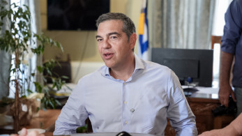 Συνέντευξη-παρωδία  του αριστεριστή και «καπιταλιστή» Τσίπρα στο φιλόξενο in.gr