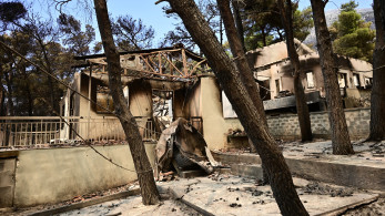Μήνυμα αλληλεγγύης από οικογένειες θυμάτων στο Μάτι προς τους πληγέντες των νέων πυρκαγιών