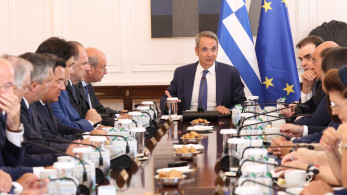 Αυστηρό μήνυμα Μητσοτάκη: «Με την Τουρκία δεν συζητάμε τίποτα πέραν ΑΟΖ και υφαλοκρηπίδας»