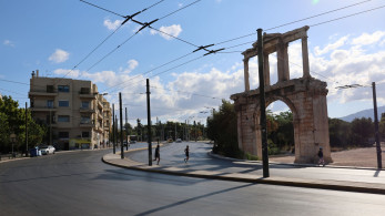 Αδειάσανε οι δρόμοι, ανάσανε η πόλη