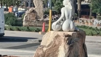 Αντιδράσεις για γλυπτό στο Λαύριο, ζητείται αλλαγή χωροθέτησης