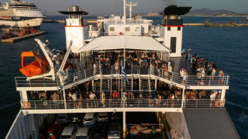 Κορυφώνεται η έξοδος του Δεκαπενταύγουστου - Γεμάτα τα λιμάνια, χιλιάδες ταξιδιώτες εγκαταλείπουν την Αττική  (video)
