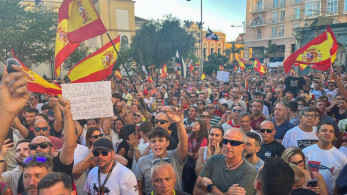 Εκρηκτική κατάσταση στη Θέουτα: κάτοικοι ξήλωσαν καταυλισμούς μεταναστών