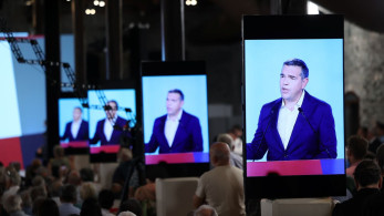 Τσίπρας, ο πάρ’ τα όλα: μοίρασε 13 δισ. ευρώ σαν μαρουλόφυλλα