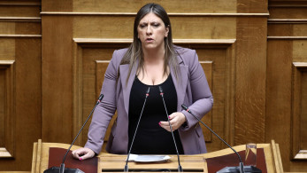 Η Ζωή Κωνσταντοπούλου φώναξε στον Στράτο Σιμόπουλο ότι «του αρέσει από πάνω» - Η αντίδρασή του