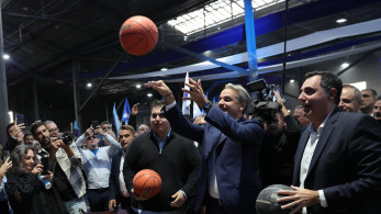 Κυριάκος Μητσοτάκης: το «προφητικό» καλάθι στα γενέθλια της Νέας Δημοκρατίας