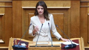 Η Νοτοπούλου αναγνωρίζει το έργο του Άδωνι: Ένα αίτημα δεκαετιών γίνεται πράξη