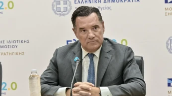 Άδωνις για Καρυστιανού: Δηλώνει κβαντική παιδίατρος, αυτό τα λέει όλα (video)