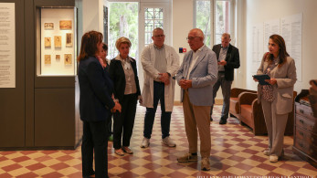 Ο Νικήτας Κακλαμάνης ξεναγήθηκε στο Μουσείο Ιστορίας του Νοσοκομείου «Η Σωτηρία» (photos)