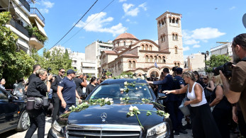 Κηδεία Γιώργου Μαζωνάκη: Οι εκπρόσωποι του πολιτικού κόσμου που βρέθηκαν στη Νίκαια