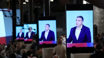 Τα δυσάρεστα των δημοσκοπήσεων για τον Τσίπρα και το μπάχαλο της ΕΛΑΣ