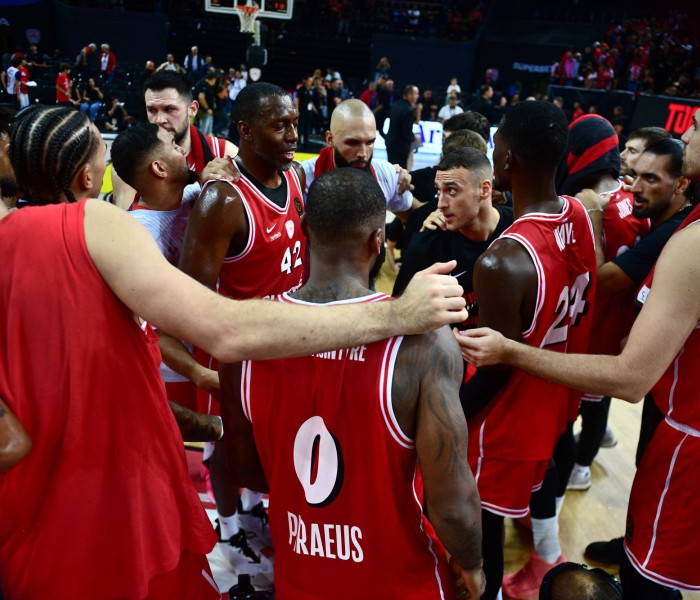 Ολυμπιακός - Εφές 89-66: Επιστροφή στις νίκες με εμφατικό τρόπο