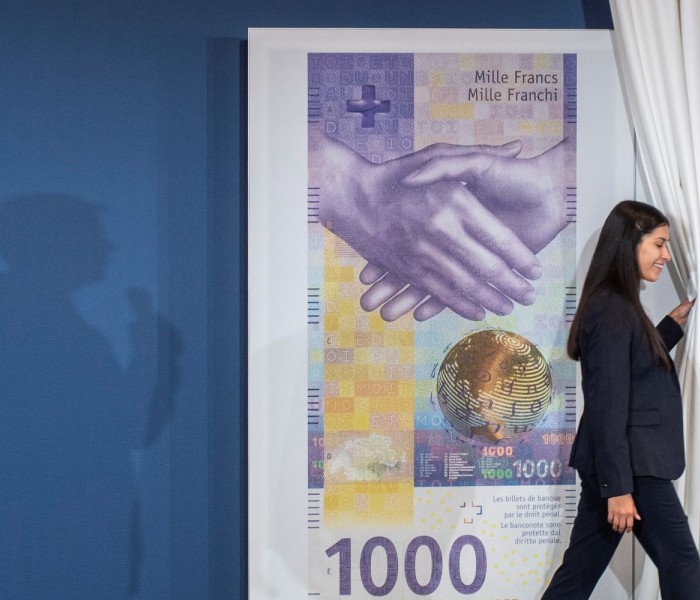 Reuters: η Ελλάδα φέρνει ρύθμιση για τα δάνεια σε ελβετικό φράγκο