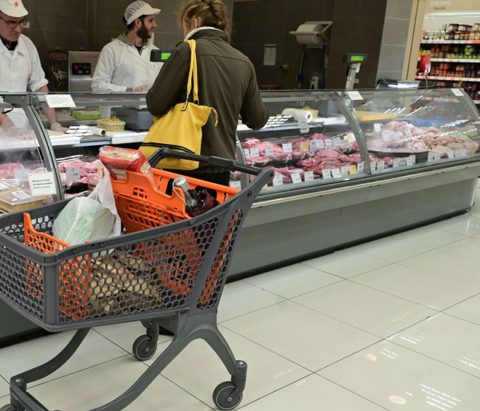 Σούπερ μάρκετ: νέες μειώσεις στα ράφια για 387 κωδικούς προϊόντων - Τι πρέπει να ξέρετε