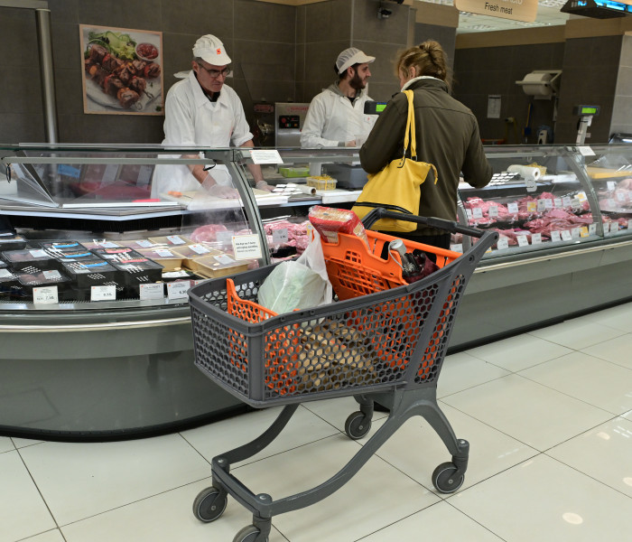 Market Pass: ποιοι είναι δικαιούχοι για το voucher τροφίμων - Πώς θα λειτουργεί (video)