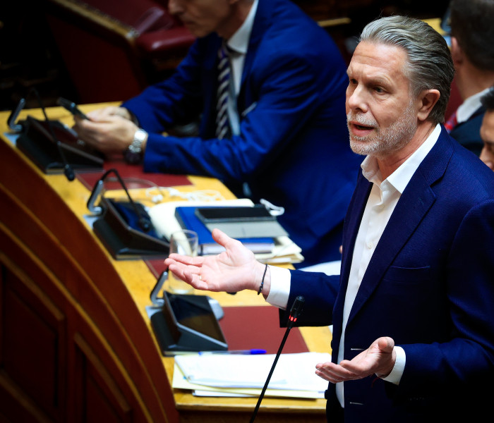 Αποστάσεις Γερουλάνου από την «ευφυή» πρόταση Ανδρουλάκη για 4ήμερη εργασία (video)