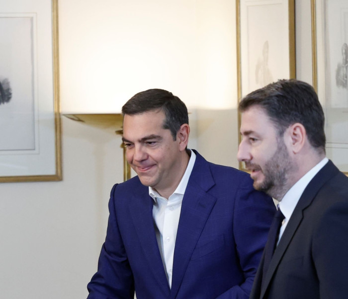 Ανδρουλάκης vs Τσίπρας για τη δεύτερη θέση στις εκλογές: σφαγή λαϊκιστών και (νεο)αυριανιστών