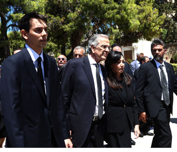 «Καλό ταξίδι, Λενάκο μου» - Η συγκινητική ανάρτηση του Αντώνη Σαμαρά για την κόρη του