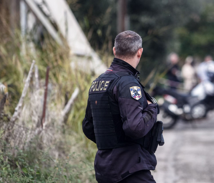 Συνελήφθη ειδικός φρουρός για παρενόχληση ανήλικης