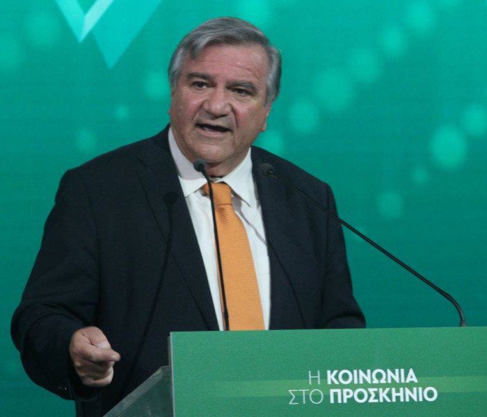 Παραίτηση-βόμβα Καστανίδη: Φεύγω από το ΠΑΣΟΚ του Ανδρουλάκη