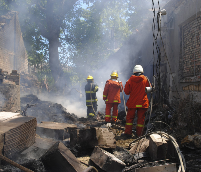 Συναγερμός στα σύνορα Ρουμανίας-Ουκρανίας: Ρώσοι χτύπησαν τουρκικό πλοίο, εκκενώνεται χωριό (video)